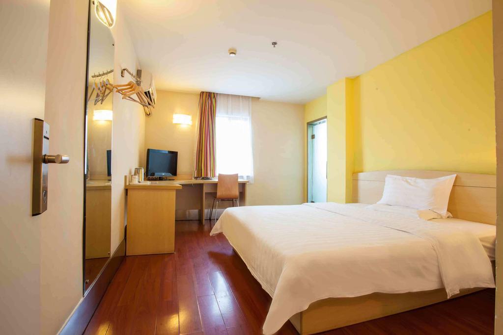 7Days Inn Foshan Qiandeng Lake Nangui Road Subway Station 客房 照片